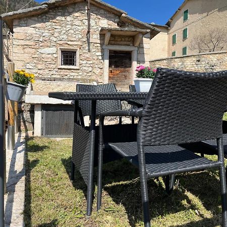 Casa Vallenari Selvavecchia Екстериор снимка