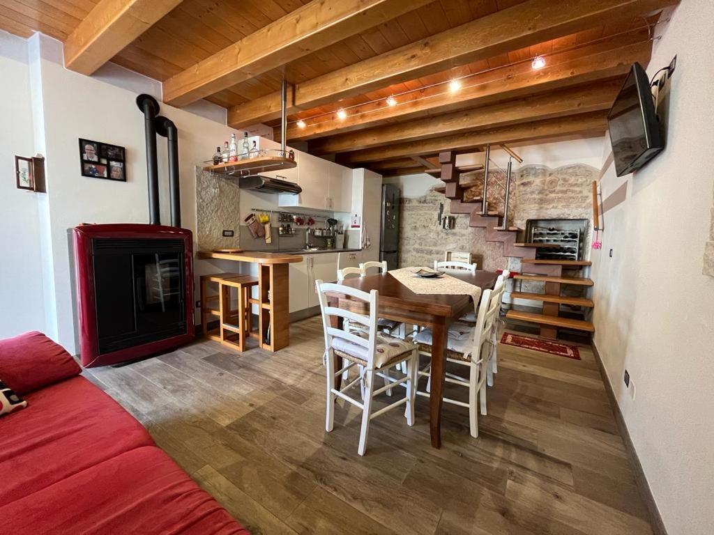 Casa Vallenari Selvavecchia Екстериор снимка